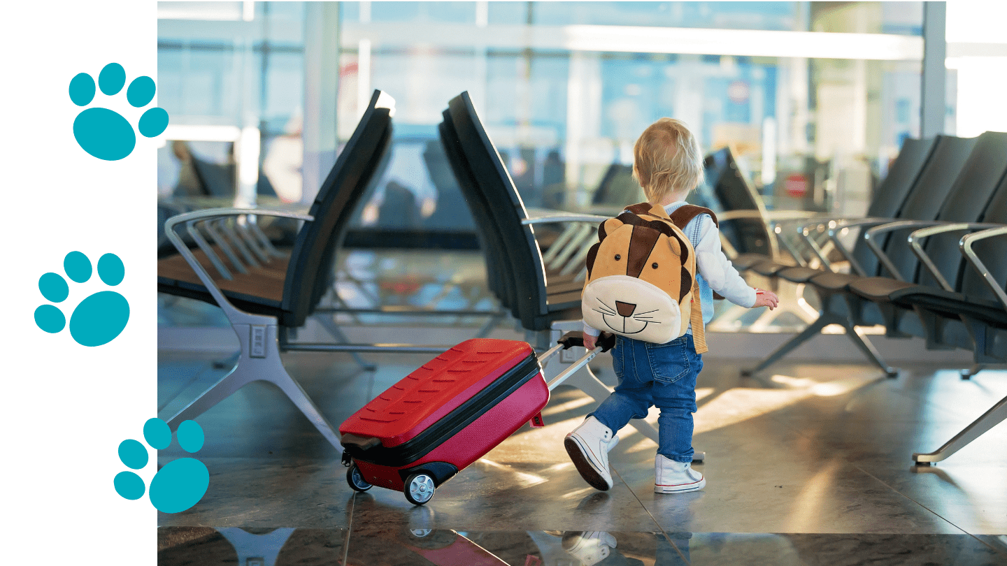 SMALL KID, BIG LUGGAGE! 